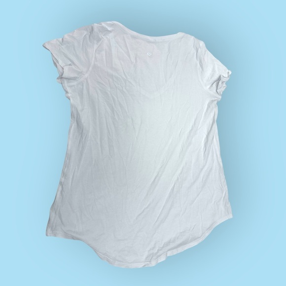 Women’s 6 Lululemon Love Tee Short Sleeve V-Neck T-Shirt White Ocean Air - Picture 3 of 7